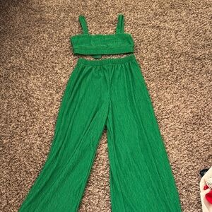 SHEIN Green Jumpsuit